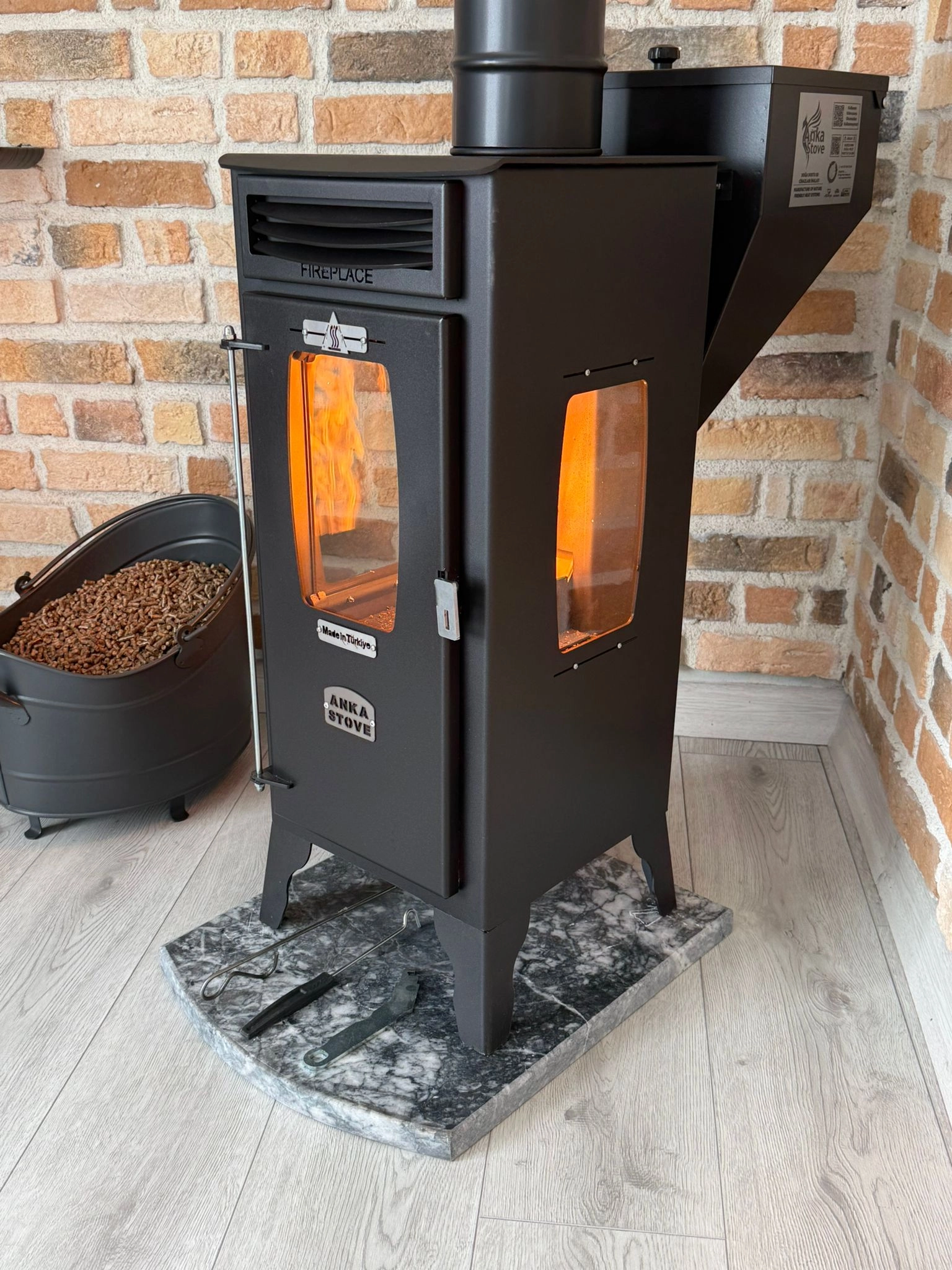 Fireplace Dekoratif Şömine Tipi Pelet Soba